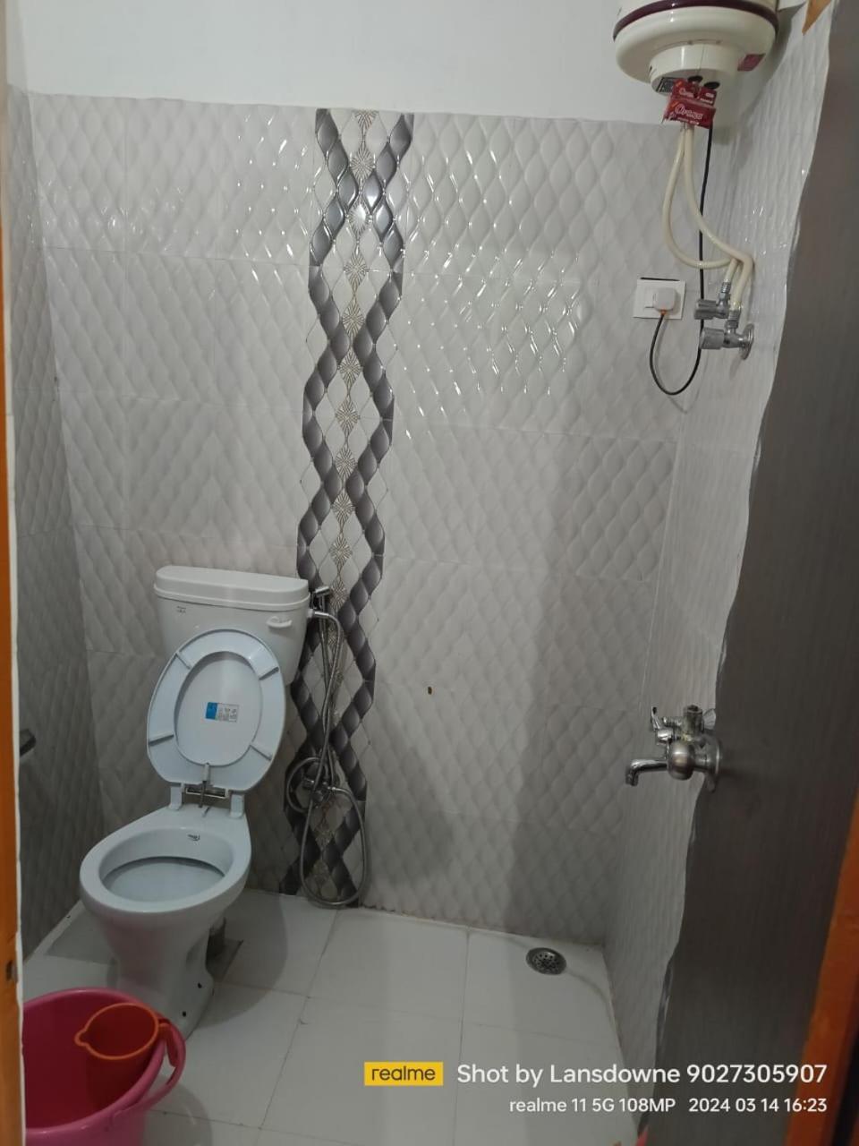 Joshi Holiday Home Stay Lansdowne Dış mekan fotoğraf