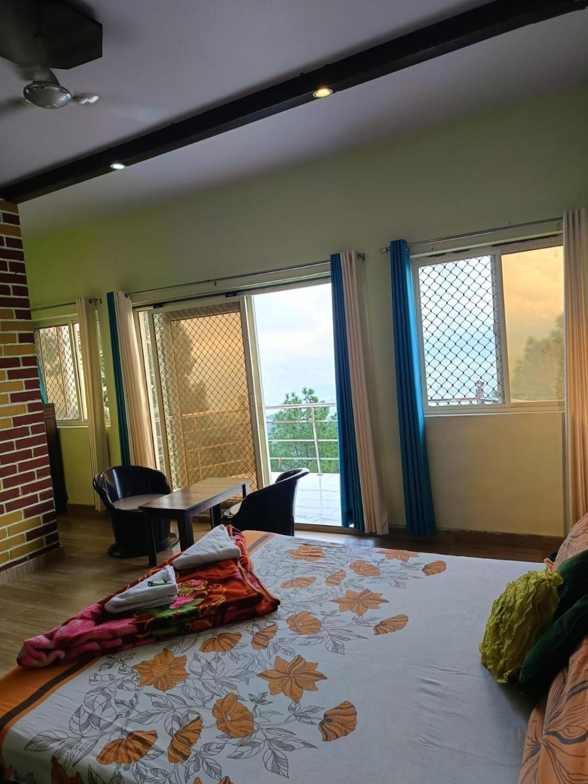 Joshi Holiday Home Stay Lansdowne Dış mekan fotoğraf