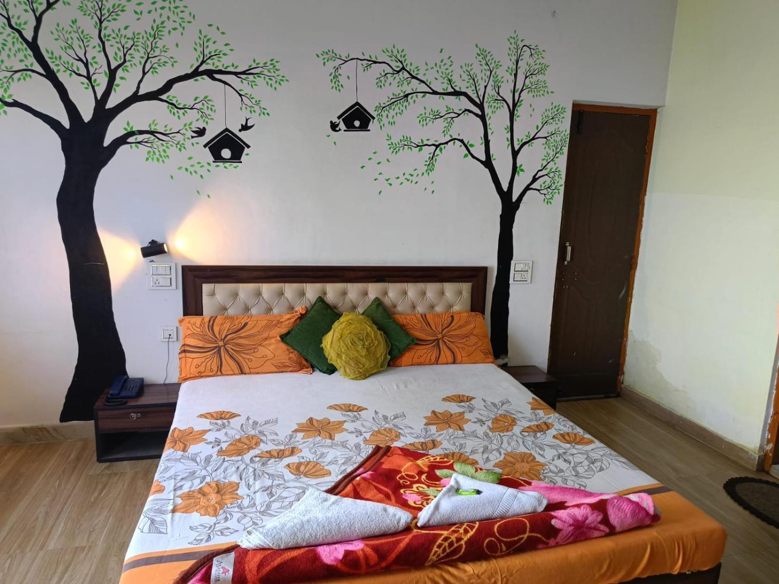 Joshi Holiday Home Stay Lansdowne Dış mekan fotoğraf