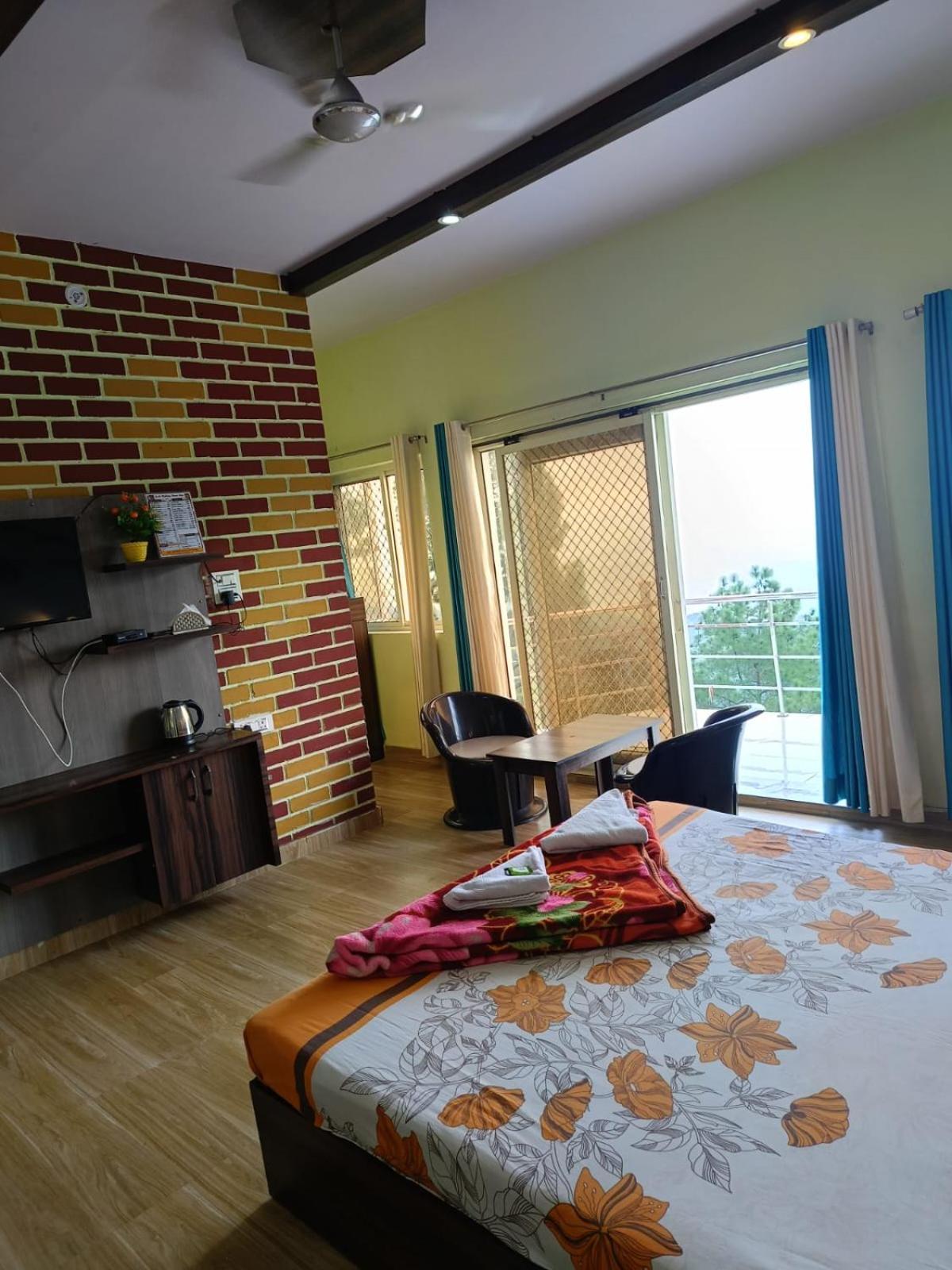 Joshi Holiday Home Stay Lansdowne Dış mekan fotoğraf