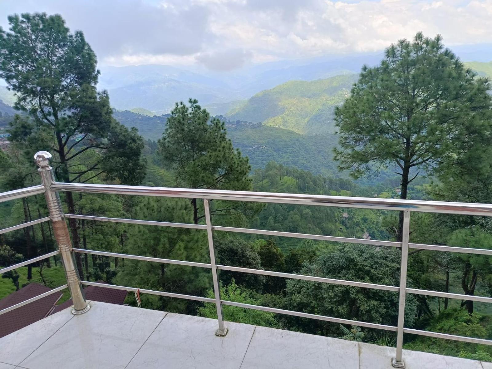 Joshi Holiday Home Stay Lansdowne Dış mekan fotoğraf