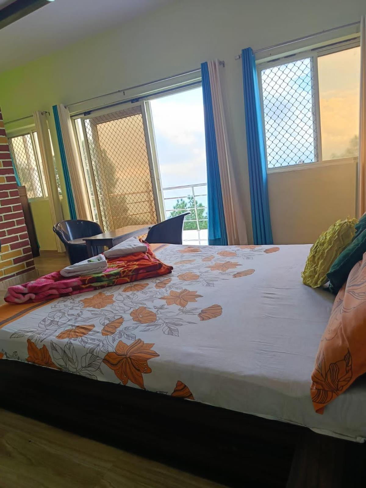Joshi Holiday Home Stay Lansdowne Dış mekan fotoğraf